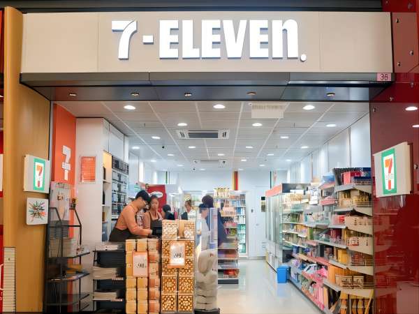 711便利店：24小时不打烊的生活便利站(图1)